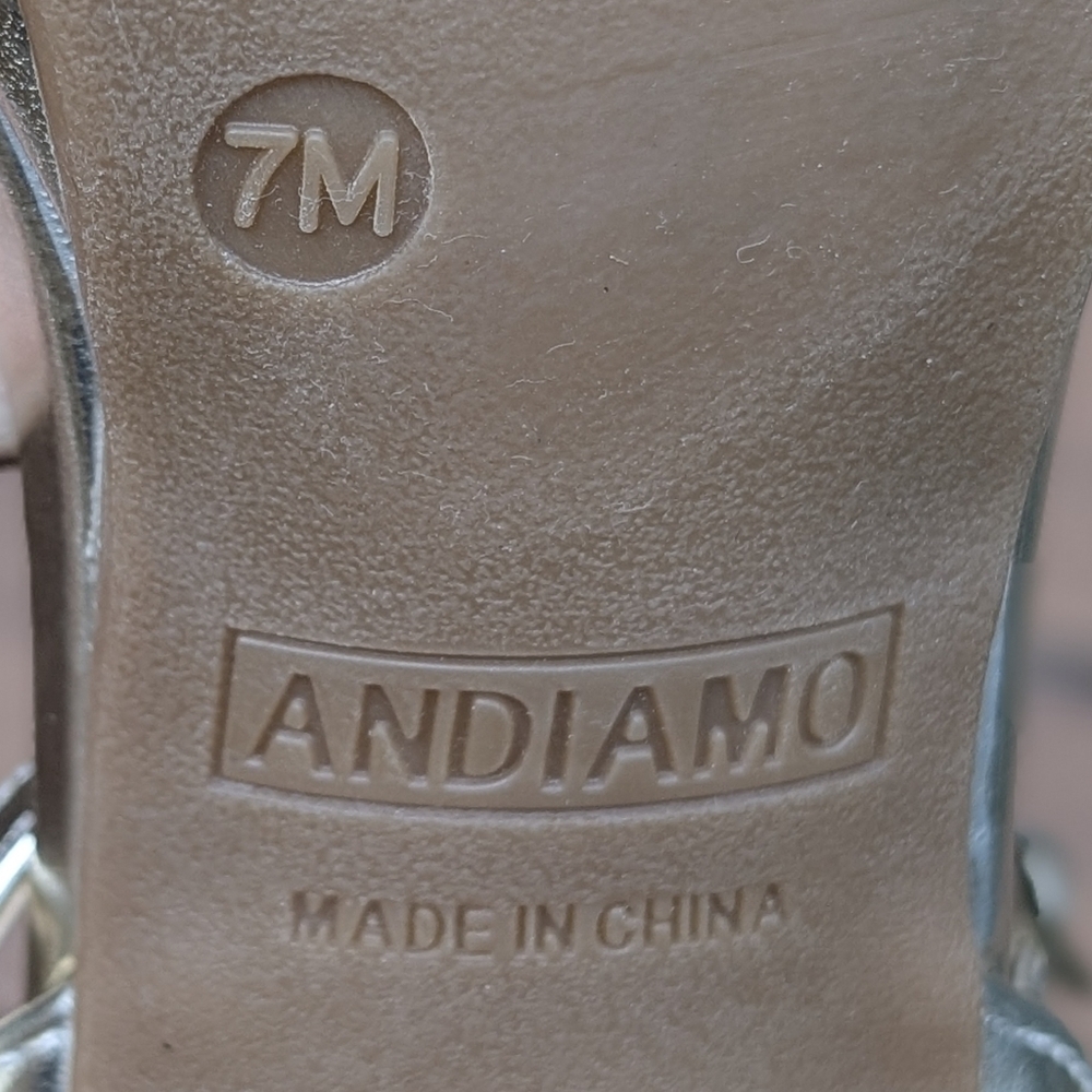 Andiamo Gold Women Strappy Heels with Floral Detail Size 7 NWOT. - Picture 6 of 7